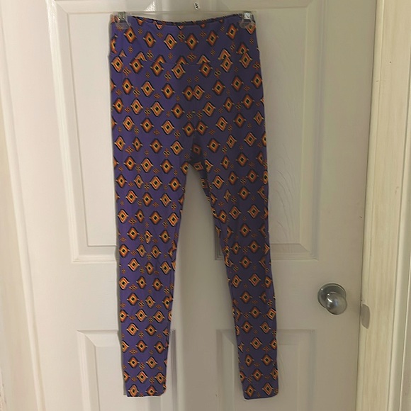 Lularoe leggings - Picture 1 of 3